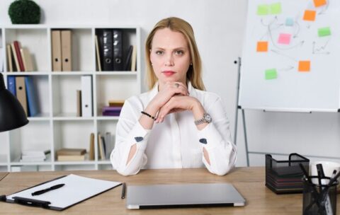 Caso de estudio Cómo Slack AI Garantiza Seguridad y Privacidad